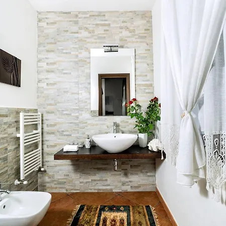 Sleeps 6 Pool Wifi *