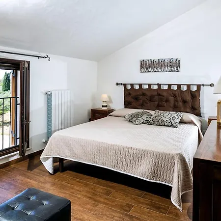 Sleeps 6 Pool Wifi * Porticalazzo