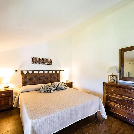 Sleeps 6 Pool Wifi Porticalazzo